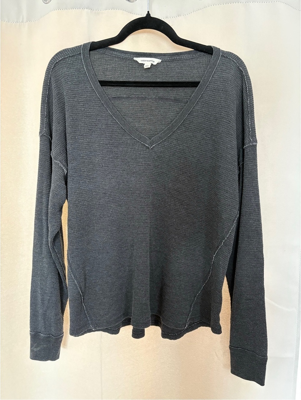 Lucky Brand Women's Gray Waffle Knit Thermal V-Neck Long Sleeve Top Size L
